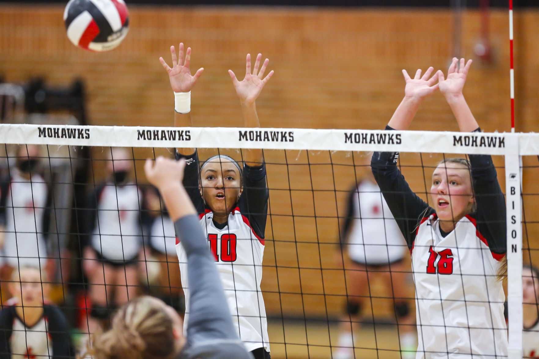 Mason City VBall Triangular 12